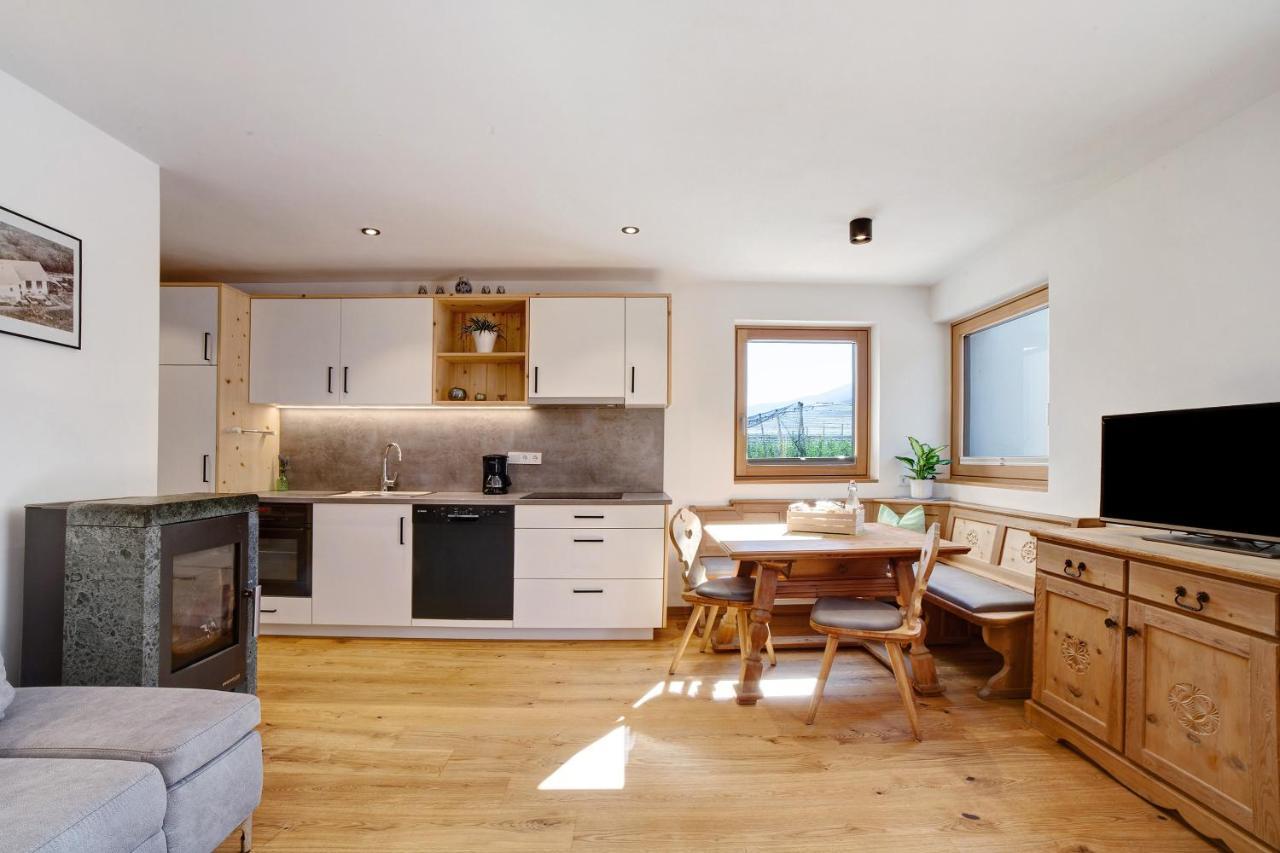 Waalhof Ferienwohnung Golden Ciardes Εξωτερικό φωτογραφία